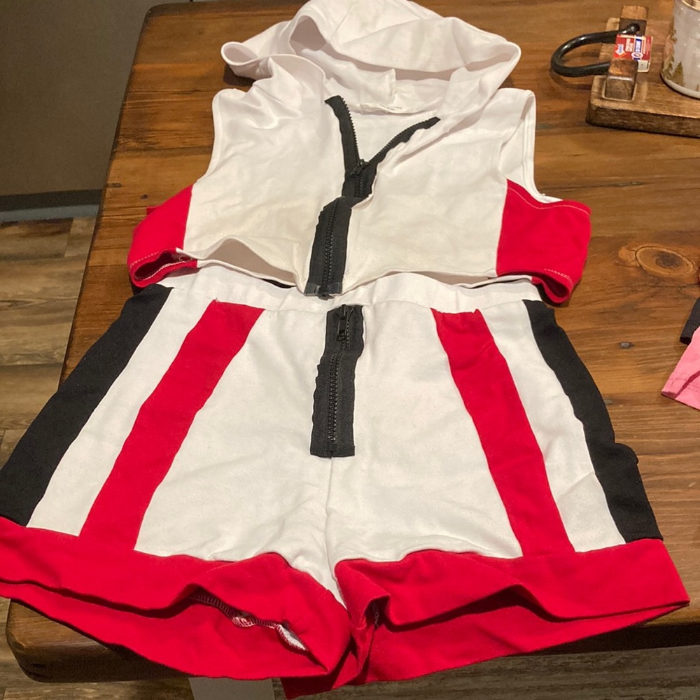 Short outfit